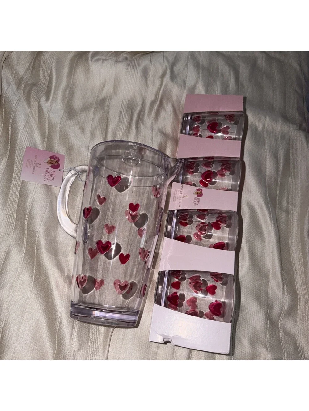 Paris Hilton Pink Hearts Acrylic Pitcher & 4 cup combo NEW